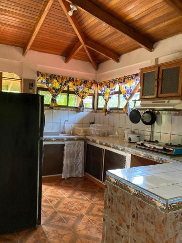 Betania House in Drake Bay