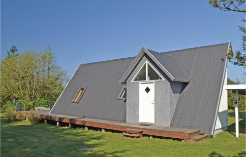  Two-Bedroom Holiday Home In Logstor in Løgstør