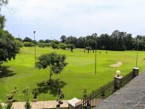 Roca Golf Hotel - image 5