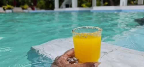 Lucky Beach Resort – Trincomalee, GA