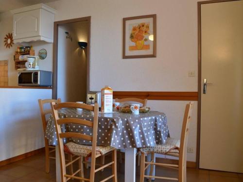 Appartement Fleury-Saint-Pierre-la-Mer, 2 pièces, 6 personnes - FR-1-229D-249