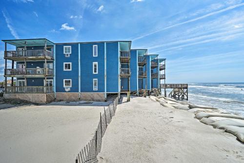 Beachfront Family Condo with Stunning Views! Beachfront Family Condo with Stunning Views!