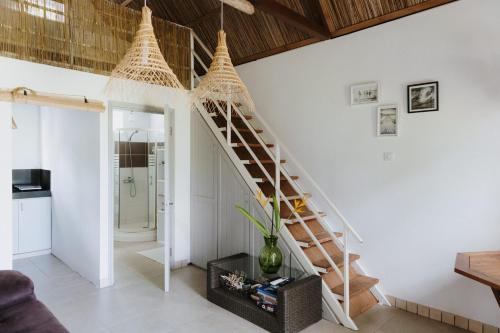 CASE CREOLE INDEPENDANTE PROCHE MER