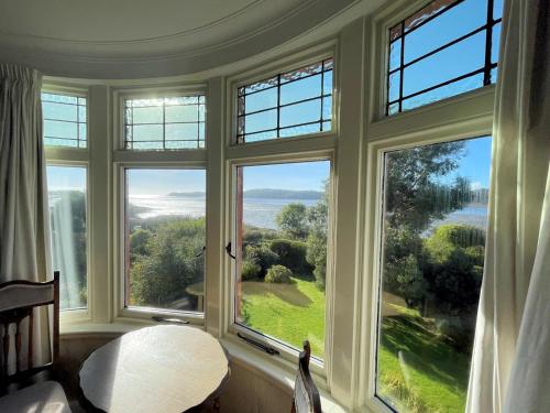 Beautiful 4BR Period Home With Spectacular Views