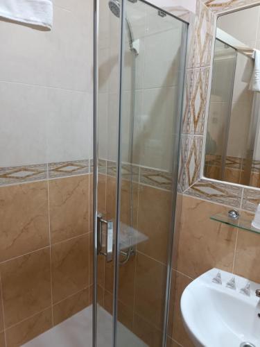 ROOMS Los MONTES - image 6