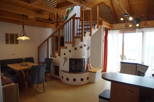 Two-Bedroom Apartment with Terrace and Mountain View