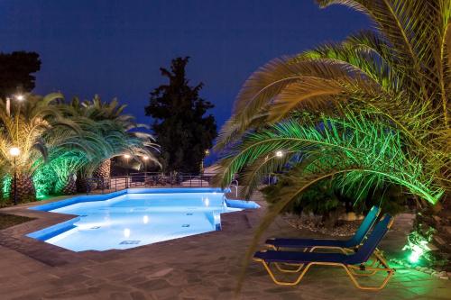 Stafylos Suites & Boutique hotel