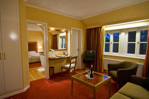Gasthaus zur Post (Hotel Garni)