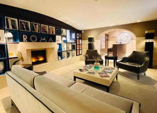 430267337 Hotel Indigo Rome - St. George by IHG
