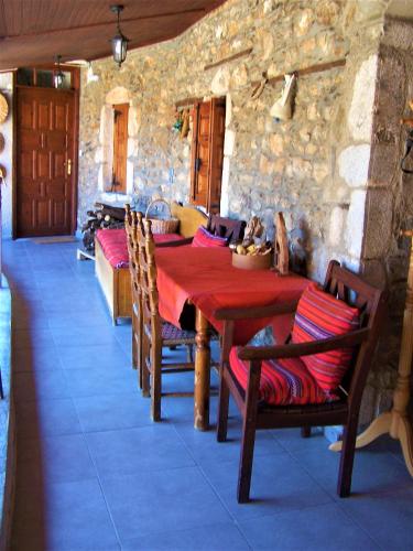 Balkons/terase, Kastorio-Villy's Guest House in Georgitsi
