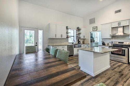 Rural Gilmer House with Covered Patio! in Gilmer, USA