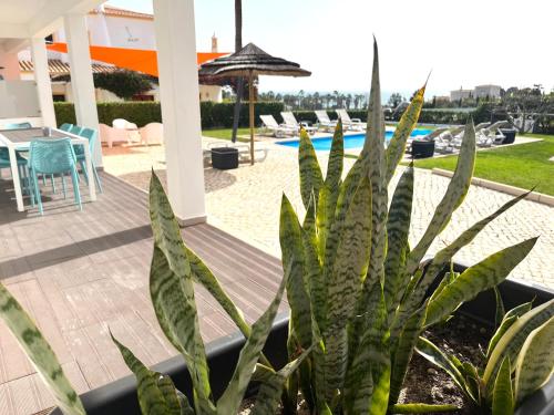Villa Bellevue Private pool Ground floor vista mar 2