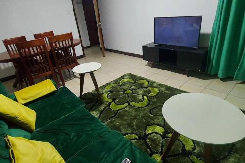 2 bedroom Apt 20 min to JKIA Airport,SGR Train St. in Athi River