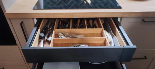 Konyha, Apartament 4 You in Domaslaw