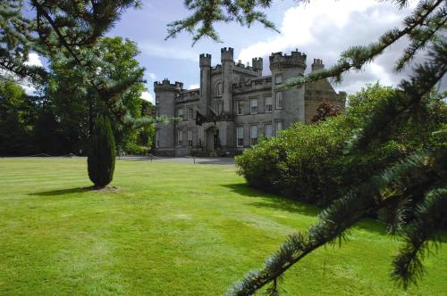 Airth Castle Hotel