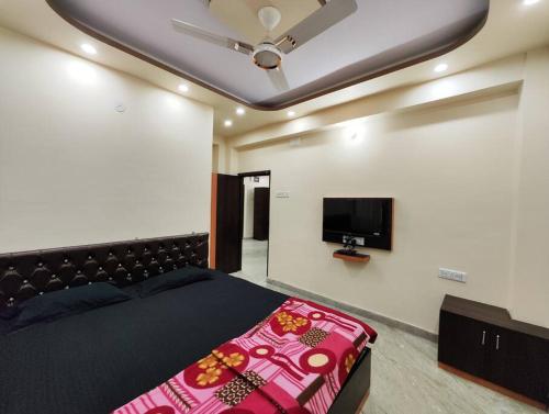 Modern 3BHK Apt for Big Groups & Family in Kasba