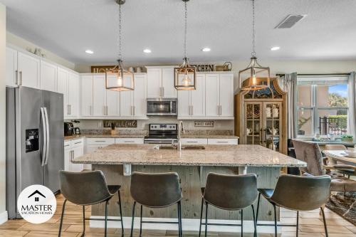 7683 Fairfax Drive - image 6