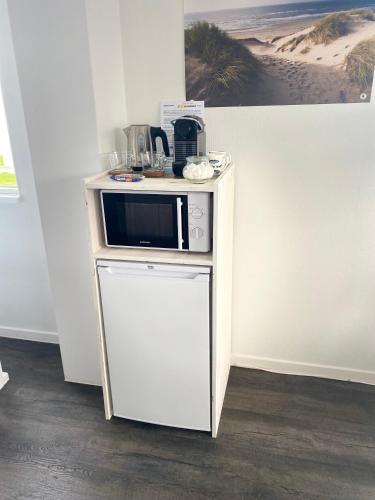 Kitchen, B&B Zonnedael in Oosterend