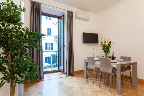 Vatican Loris House - image 7