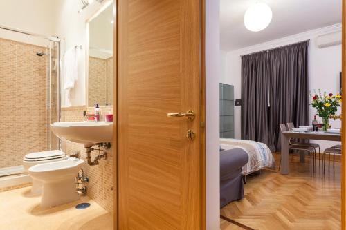 Vatican Loris House - image 4