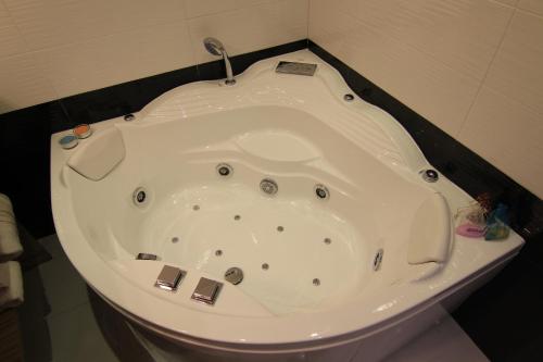 Stay Nexus Galaxy Center - image 5