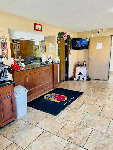 Super 8 By Wyndham Ripley in Ripley (WV)