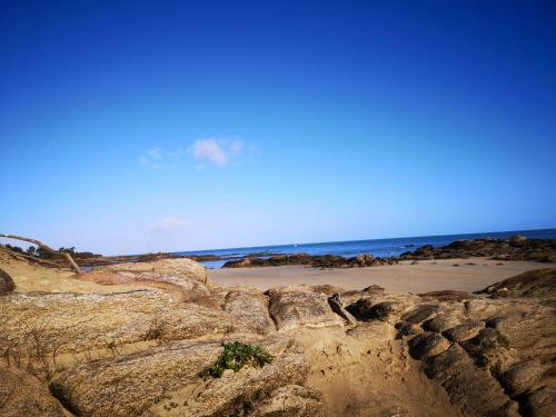 Közeli látványosságok, La Cambusette - Plage de Ker Chalon à l'ile d'Yeu (La Cambusette - Plage de Ker Chalon a l'ile d'Yeu) in L'Ile-d'Yeu