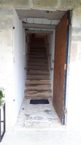 Chez Jeanne in Senlorēnsurmēra