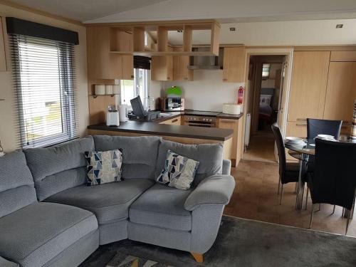 Home from Home cosy caravan