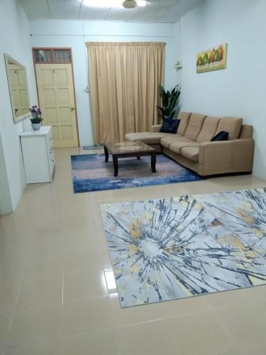 Ruhani Homestay 2 Kota Bharu Cheap and Comfortable