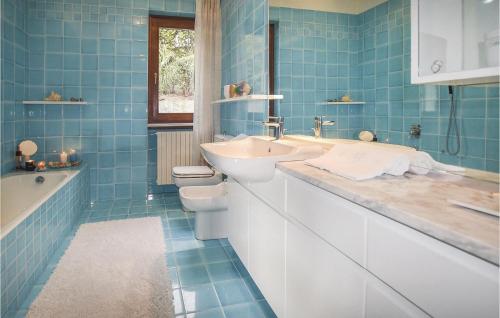 Bathroom, Holiday Home Sarnico -BG- with Fireplace XII in Sarnico