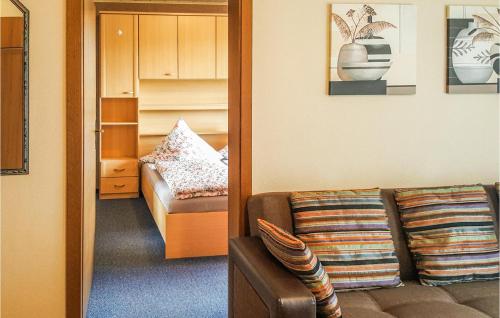 Two-Bedroom Apartment in Medebach-Dudinghausen - image 6