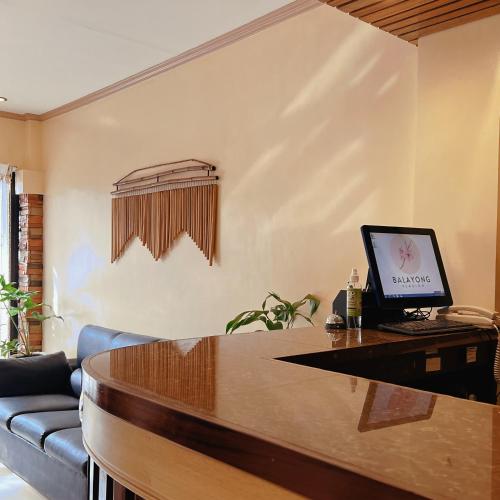 Lobby, Balayong Pension near Immaculate Conception Cathedral