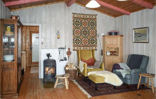 Four-Bedroom Holiday Home