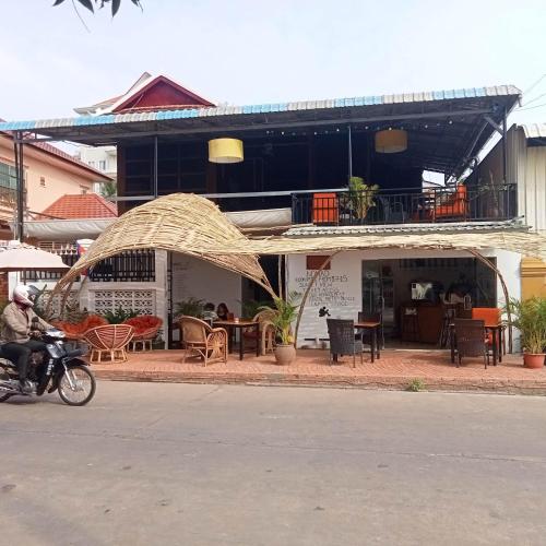 Surrounding environment, Nomad Guesthouse in Kratie