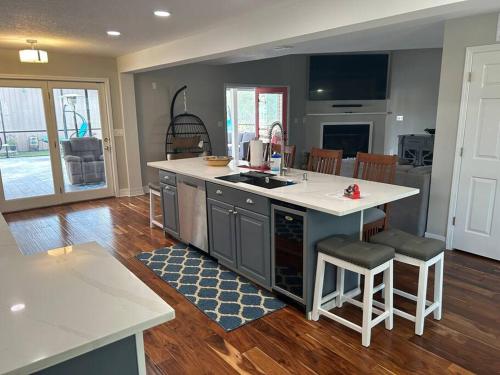 Konyha, Fun Country Living in Plant City (Florida)
