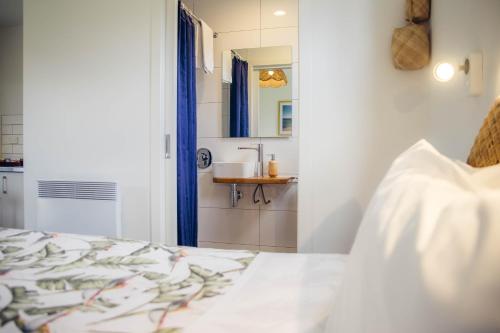 Futuna Rocks Motel Futuna Rocks Motel