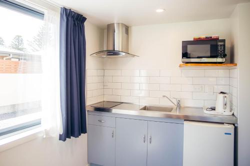 Futuna Rocks Motel Futuna Rocks Motel