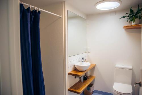 Futuna Rocks Motel Futuna Rocks Motel