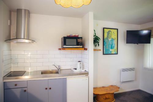 Futuna Rocks Motel Futuna Rocks Motel