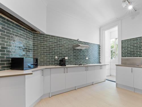 AZZURO POD HOTEL - Potts Point - image 11
