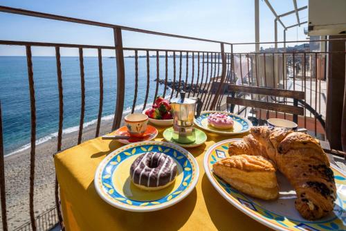 Loft Panorama di Naxos in 賈爾迪尼奈克索斯市中心