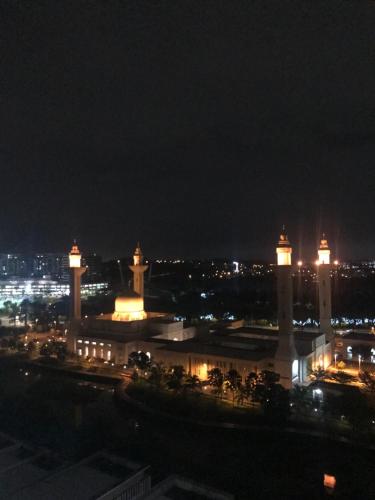 Bukit Jelutong TOKMA IDRIS AISHAH