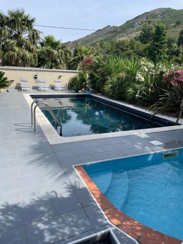 Maison 9 couchages avec piscine et jardin au calme - Pieve