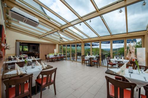 Hotel Landgasthof Oberschnorrhof - image 3