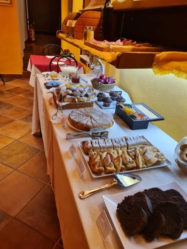 طعام و مشروبات, Meublè Evoè (Meuble Evoe) in مونيبلكيانو