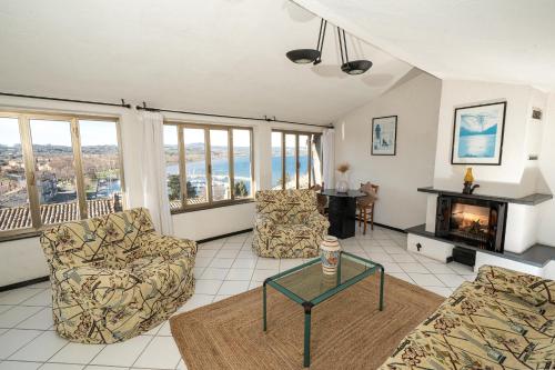  Casa Lago e Camino, Unterkunft in Capodimonte