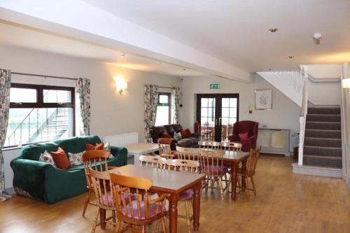 Hillview Lodge - image 11