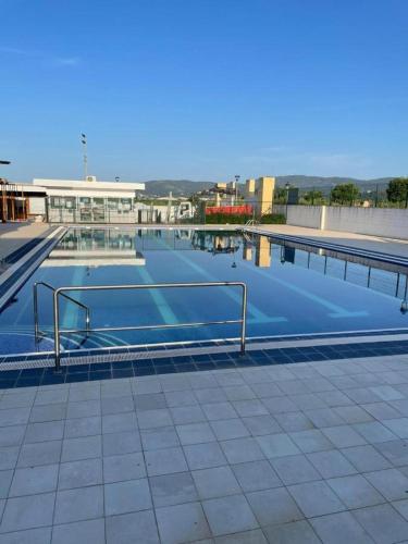 Peldbaseins, Corazon de la safor, Ador in Ador