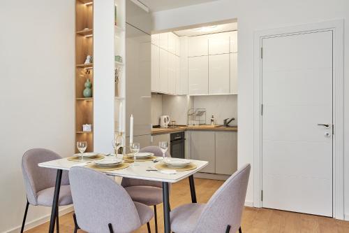 Mediterranea Complex - LUXURY APARTMENT WITH SEA & POOL VIEW!, Warna (zdjęcie 8)